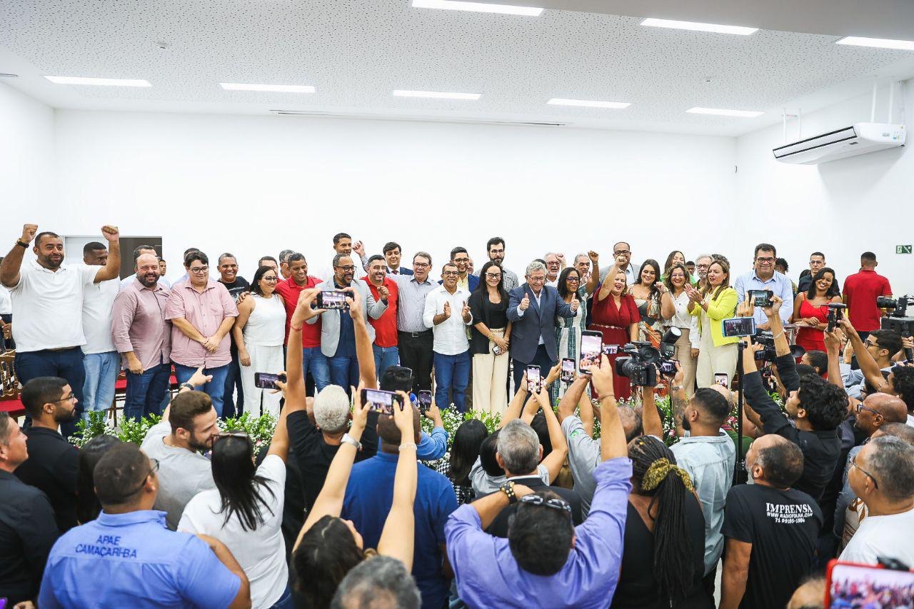 Camaçari: Luiz Caetano anuncia secretariado; saiba nomes