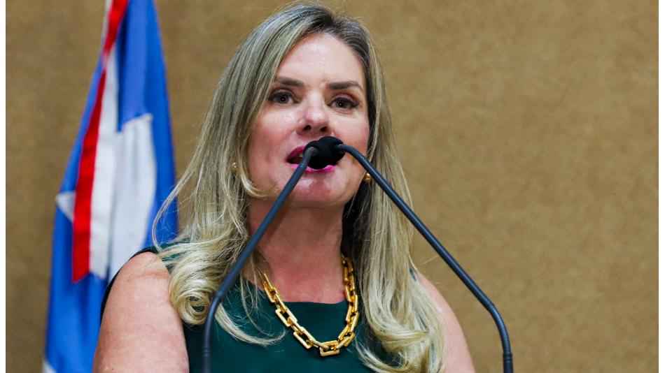 Deputada estadual perde mãe 20 dias após morte do pai