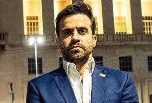 Em encontro com Trump, Pablo Marçal faz gesto com dedos que simboliza facção criminosa
