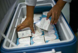 Saúde pode ampliar faixa etária para vacinação contra dengue em 2025