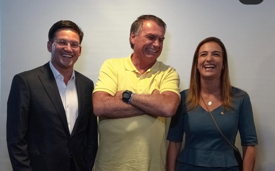 João Roma aparece ao lado de Bolsonaro: "União"