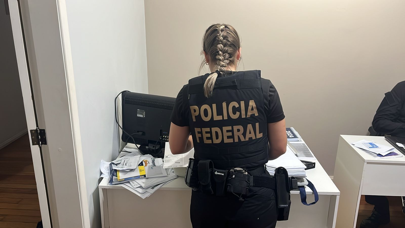 Operação “Emendafest“ enfraquece Congresso em embate por emendas com Dino