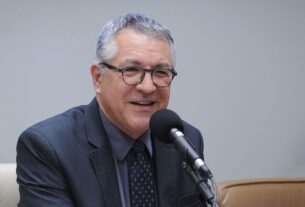 Quem é Alexandre Padilha, sucessor de Nísia no Ministério da Saúde