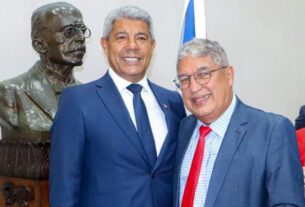 Rosemberg Pinto é mantido na liderança governista na Alba