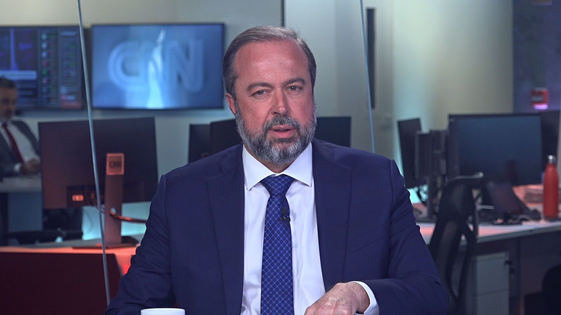 Silveira à CNN: Pacheco é extremamente preparado para ocupar qualquer cargo