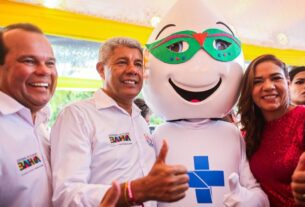 "Sucesso aos artistas", prega Jerônimo abertura do Carnaval