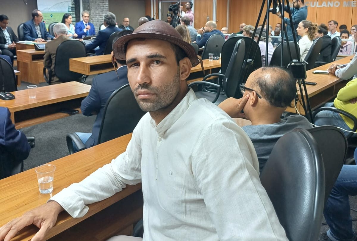 Em audiência sobre a Coelba, vereador Edineto questiona ausência do pequeno produtor no debate