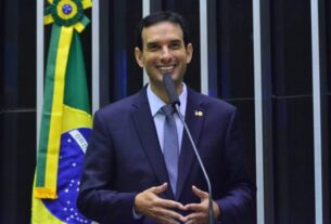 Leo Prates reforça fidelidade ao PDT