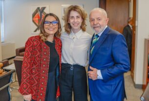 Lula parabeniza Fernanda Torres por concorrer ao Oscar: “Honrou o Brasil“