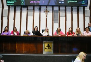 Mulheres protagonizam sessão histórica na ALBA com votação exclusiva de projetos femininos