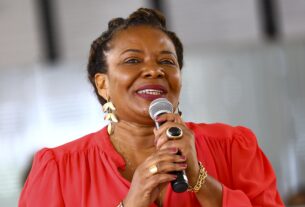 Nosso cinema é potente, diz ministra da Cultura sobre “Ainda Estou Aqui“