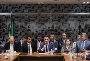 PP aprova federação com União Brasil e pode formar maior bloco da Câmara