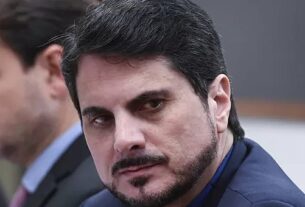 Senador Marcos do Val ataca Bolsa Família