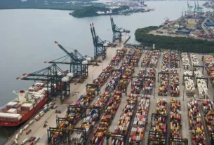 Brasil pode ganhar mercados com tarifaço de Trump, diz economista