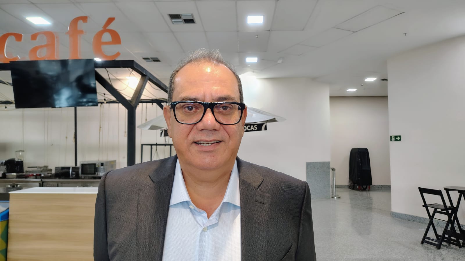Carlos Muniz comenta 'esvaziamento' de apoios a Neto e diz que PSDB não tem candidato ao Governo da Bahia