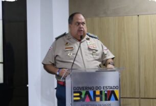 Ex-comandante dos bombeiros revela mágoa ao deixar cargo: "Fiquei triste"