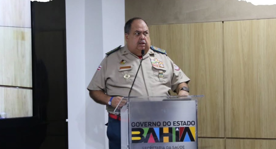 Ex-comandante dos bombeiros revela mágoa ao deixar cargo: "Fiquei triste"