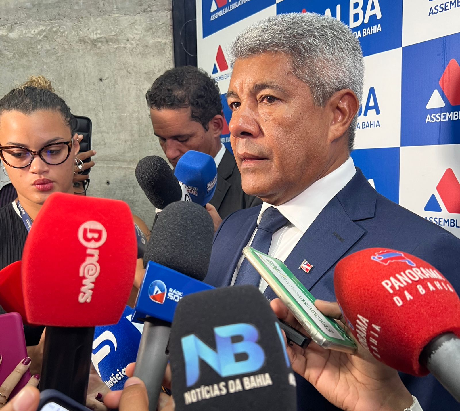 “Ganha-ganha”: Jerônimo Rodrigues comenta aliança com PDT durante evento em Salvador