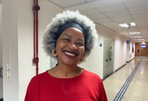 “Queremos quebrar o jejum e eleger uma mulher negra pela Bahia”, diz Olívia Santana após aprovação unânime de candidatura federal