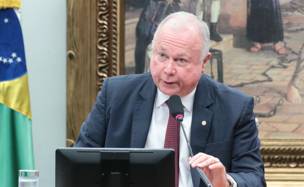 Paulo Azi defende tramitação urgente da PEC 66 para aliviar crise fiscal dos municípios