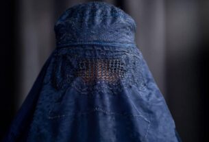 muslim-woman-burka