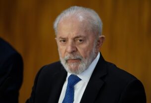 Vaias a Lula marcam abertura da Marcha dos Prefeitos em Brasília