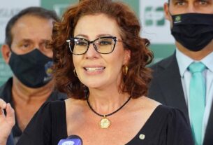 PGR pede prisão preventiva de Carla Zambelli após deputada deixar o Brasil: 'Sou intocável', diz parlamentar